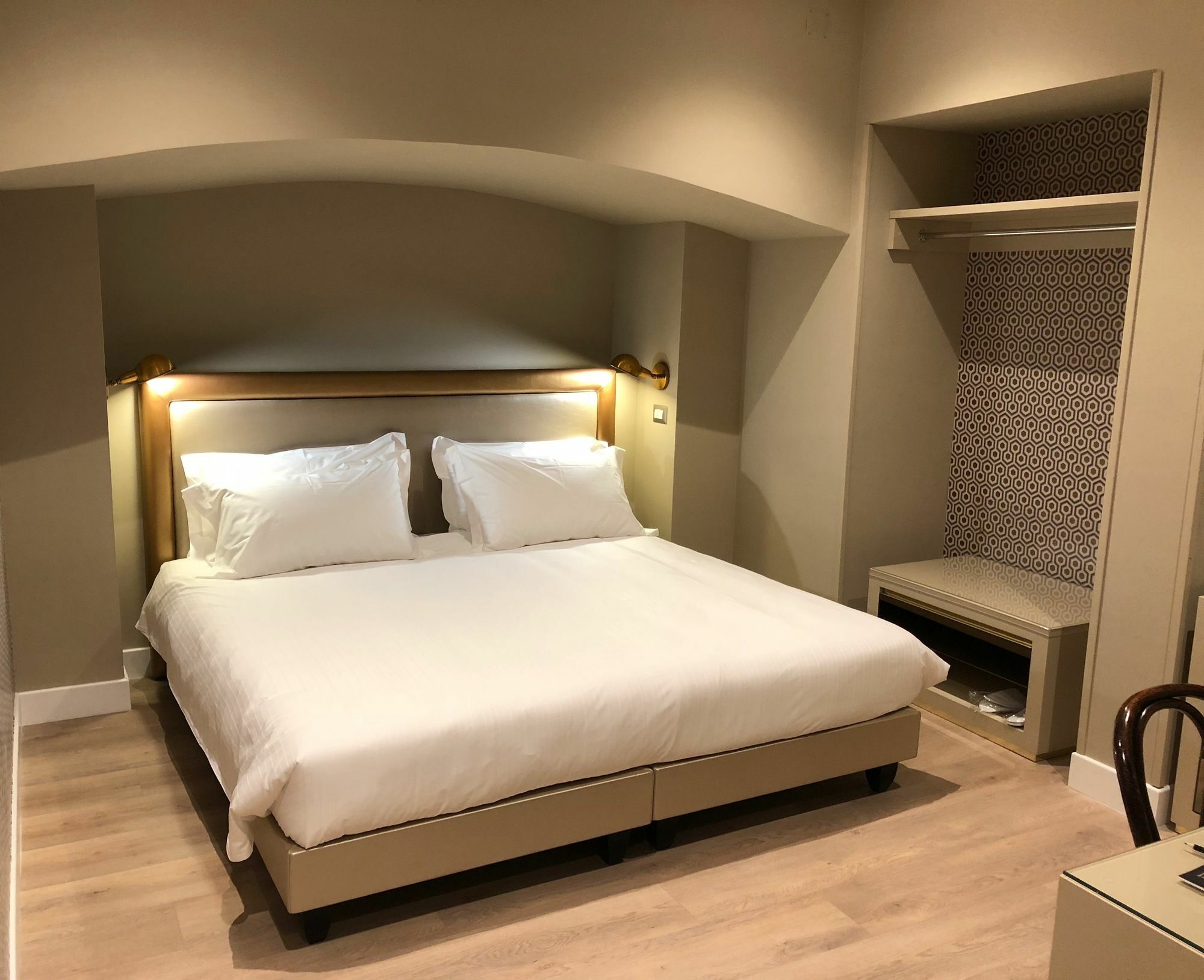 Caruso Place Boutique & Wellness Suites Naples Luaran gambar
